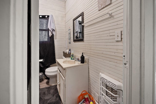 106 18th St, Corbin, KY 40701 - bathroom featuring vanity and toilet