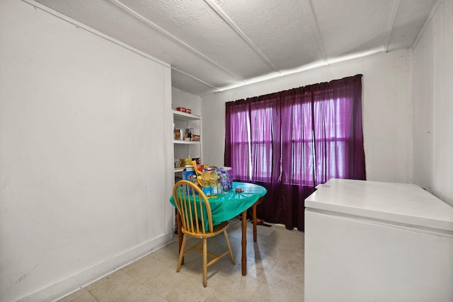106 18th St, Corbin, KY 40701 - interior space with a textured ceiling
