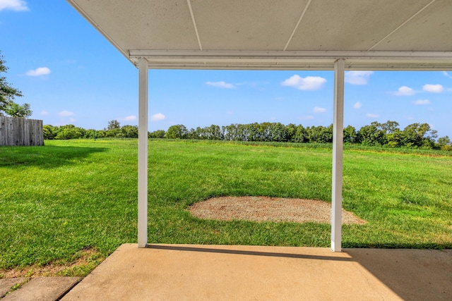 view of yard with a patio area