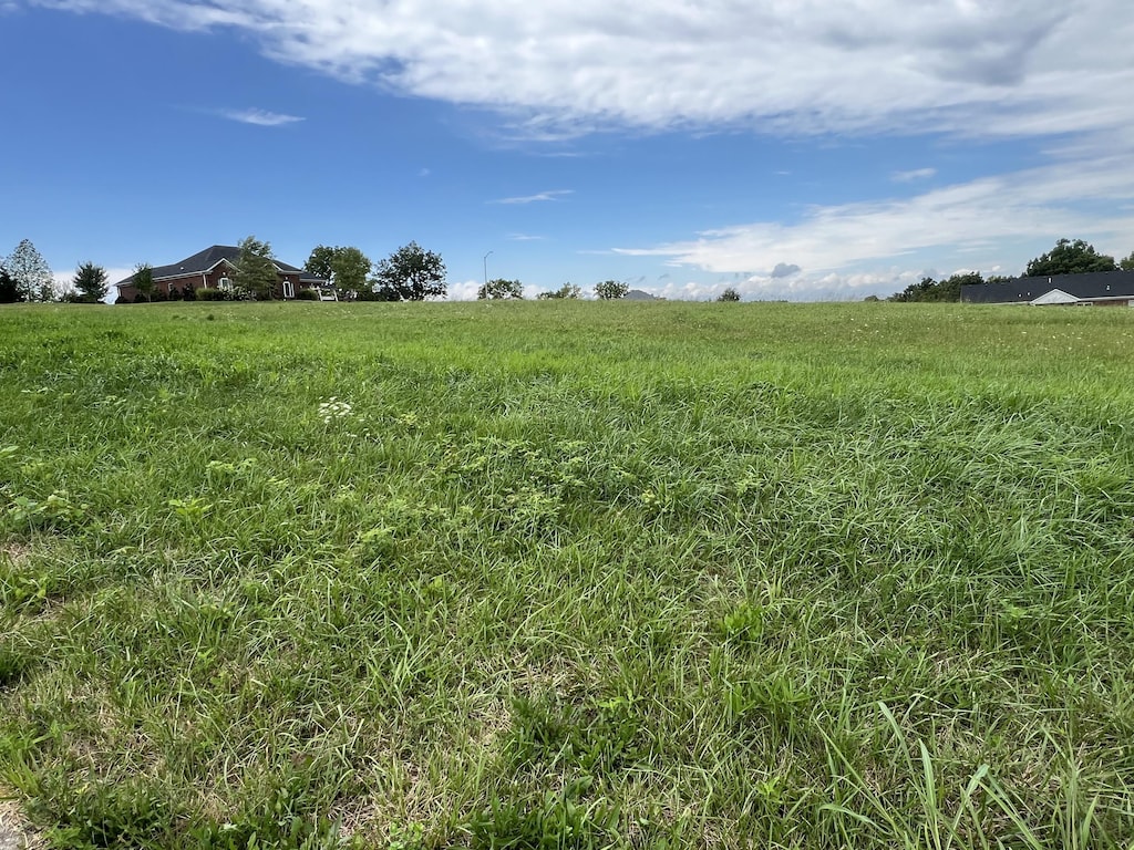28 Freestone Way, Lawrenceburg, KY 40342