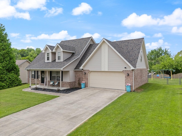 view of front facade with covered porch and a front yard