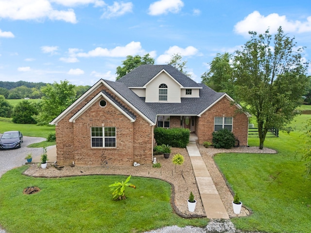 front of property featuring a front lawn