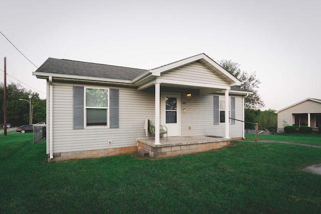 view of front of home with a front yard