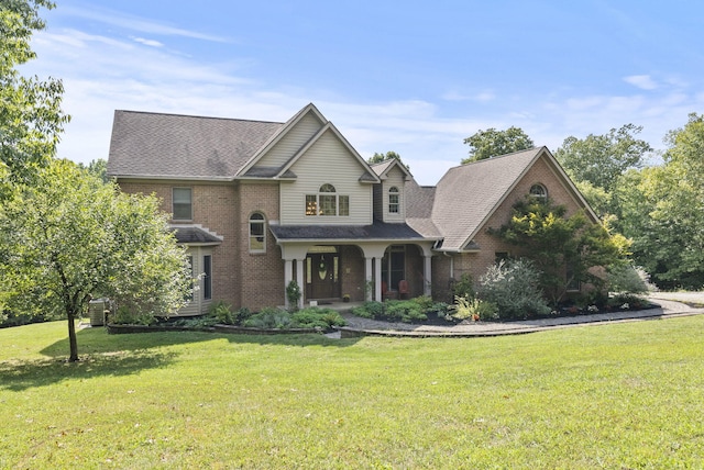 view of front of house with a front yard