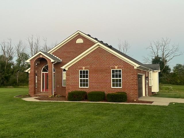 exterior space featuring a front lawn