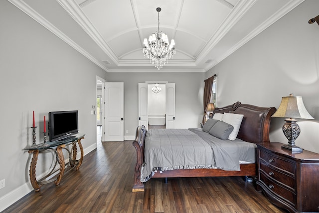 bedroom featuring dark wood-type flooring, lofted ceiling, a notable chandelier, and ornamental molding