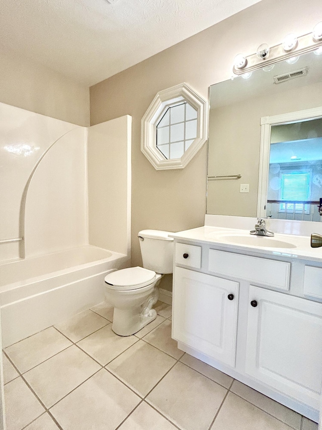 244 Water Cliff Dr, Somerset, KY 42503 - basement with a textured ceiling, light colored carpet, baseboards, and recessed lighting