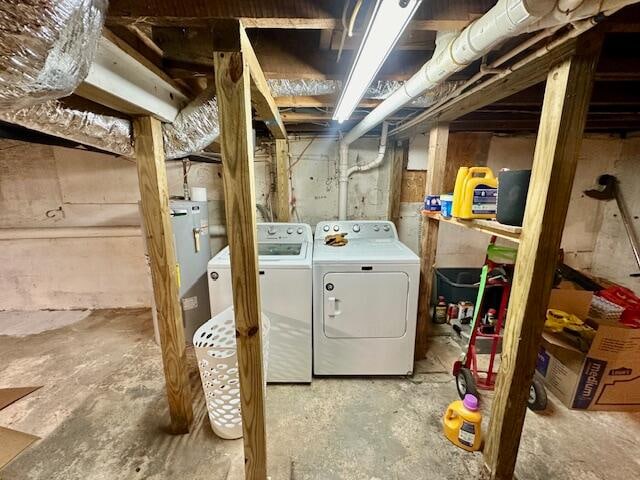 basement featuring independent washer and dryer