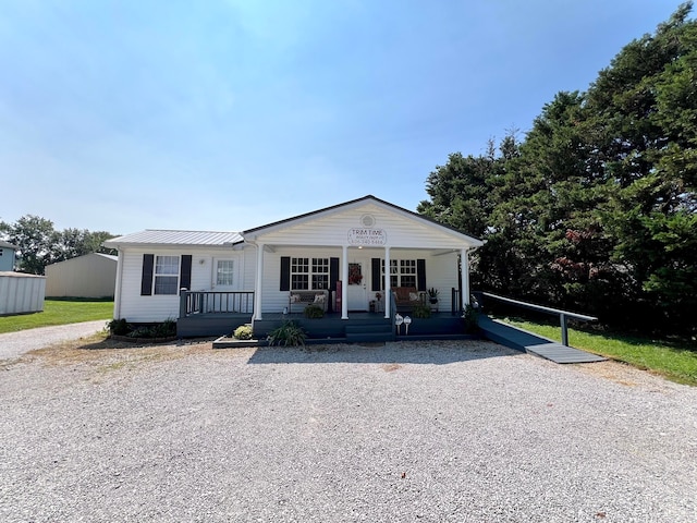 view of front of house featuring covered porch