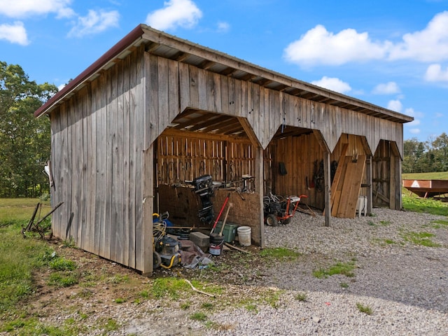 view of outbuilding