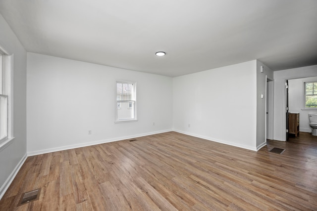 empty room featuring light hardwood / wood-style flooring