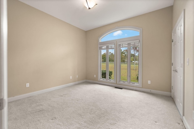 view of carpeted spare room