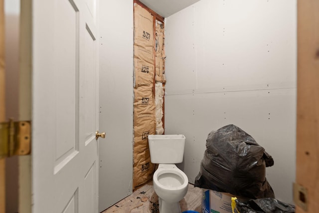 bathroom featuring toilet