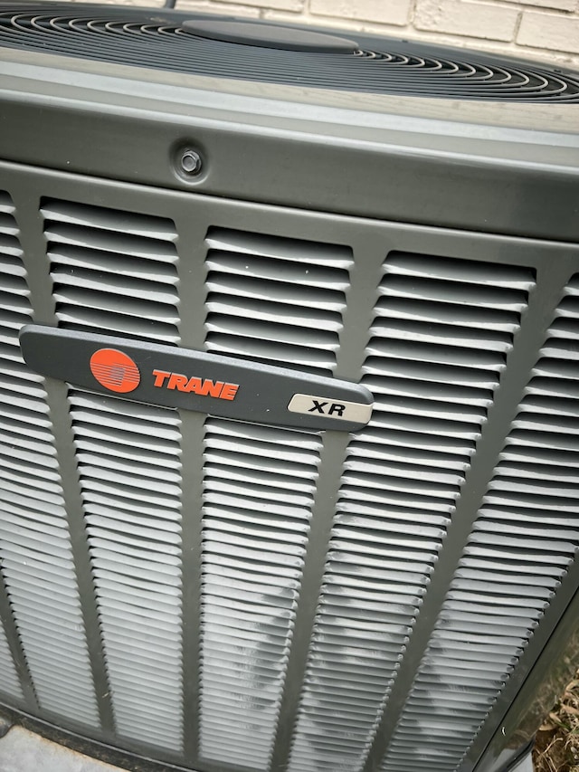 details with cooling unit