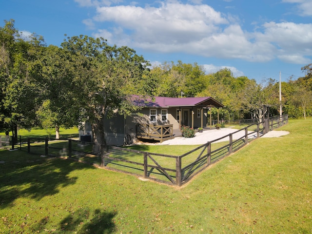 exterior space featuring a lawn