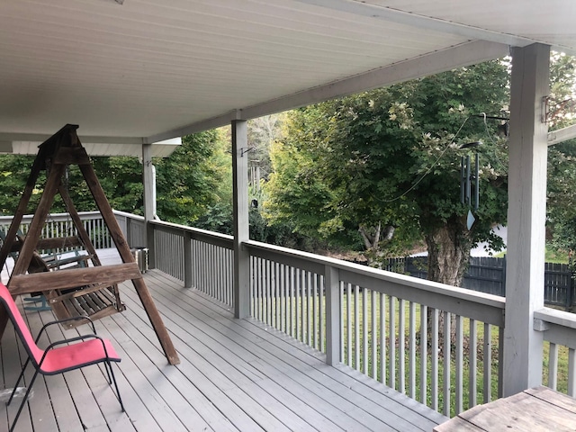 deck with fence