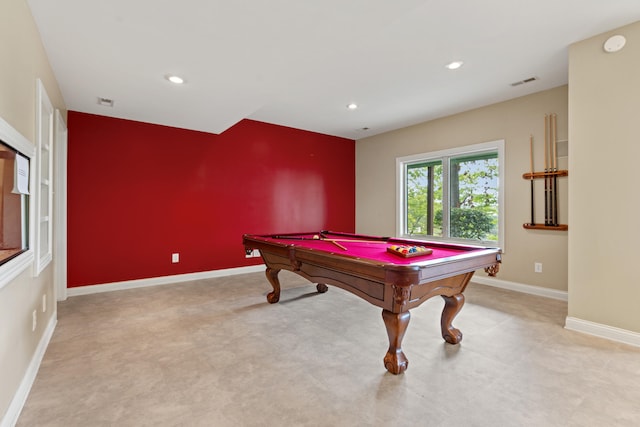 706 Hunter Dr, Lancaster, KY 40444 - recreation room featuring visible vents, baseboards, recessed lighting, pool table, and an accent wall