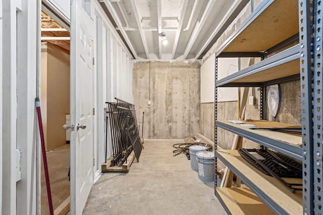 706 Hunter Dr, Lancaster, KY 40444 - view of storage area