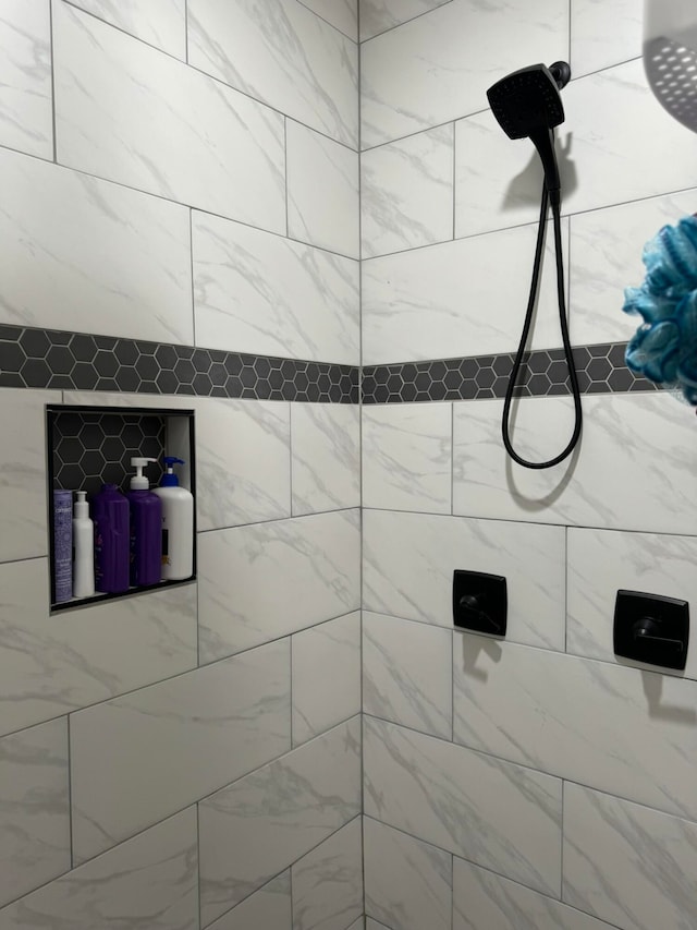 room details featuring walk in shower