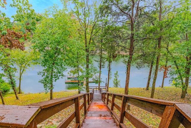 view of home's community featuring a water view