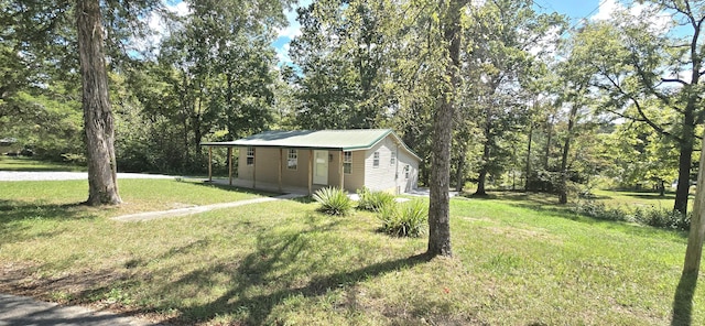 1835 Echo Point Rd, Bronston, KY 42518 - view of grassy yard