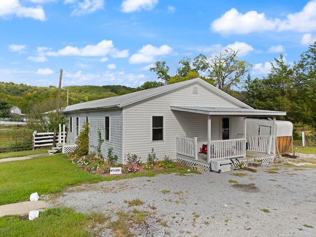 view of front of property with a porch