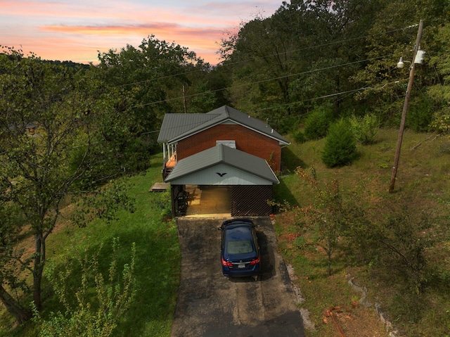 view of aerial view at dusk