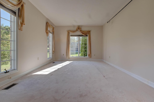 view of carpeted spare room