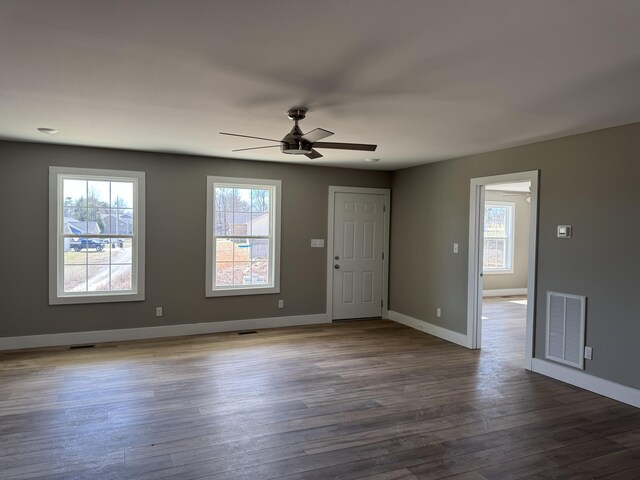 218 Little Acres Rd, Lily, KY 40740 - interior space with plenty of natural light, visible vents, baseboards, and ceiling fan