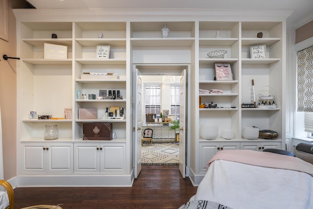 302 W High St, Lexington, KY 40507 - view of pantry