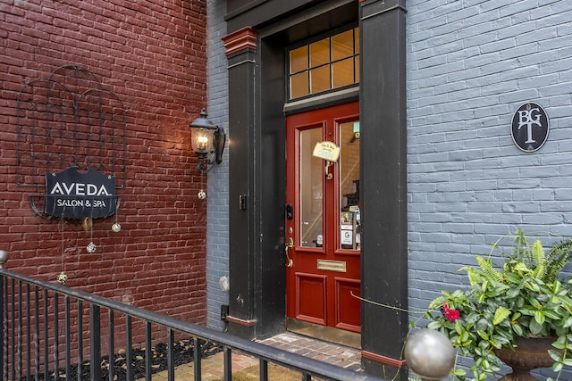 302 W High St, Lexington, KY 40507 - property entrance featuring brick siding