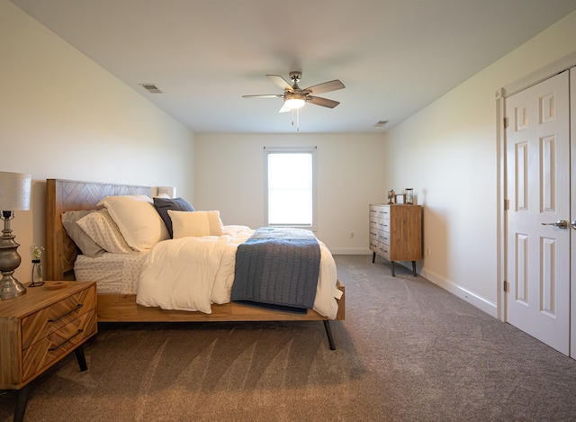 bedroom with carpet flooring and ceiling fan