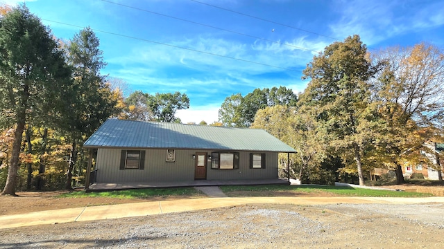 view of front of house