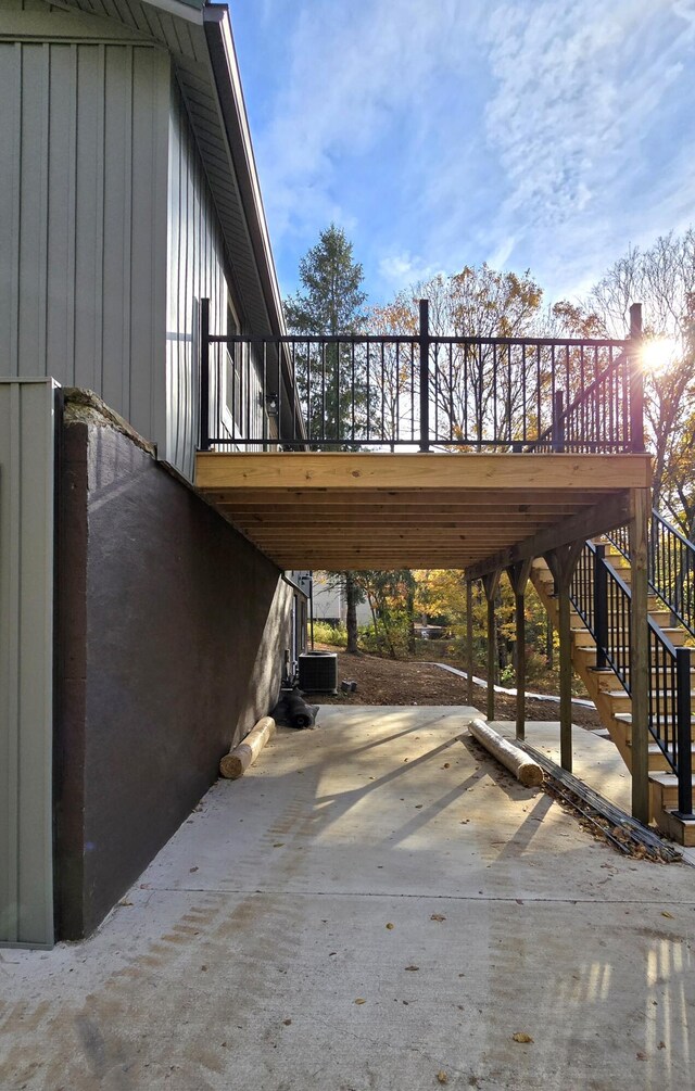 273 Hidden Hills Rd, Lancaster, KY 40444 - view of parking with stairs