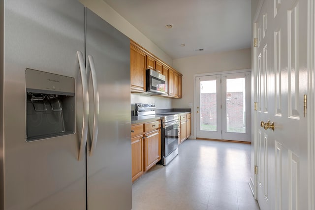 kitchen featuring stainless steel appliances