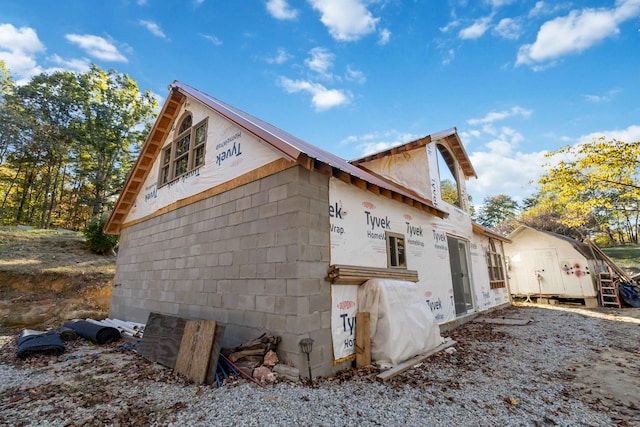 view of home's exterior