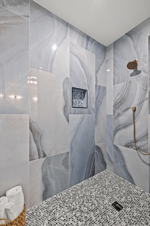 room details with walk in shower