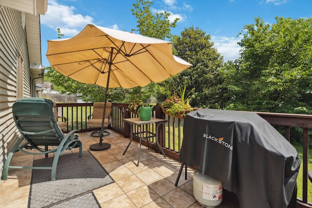 view of patio featuring grilling area