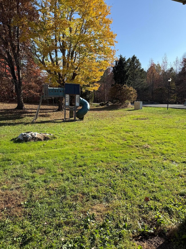 view of yard featuring a playground