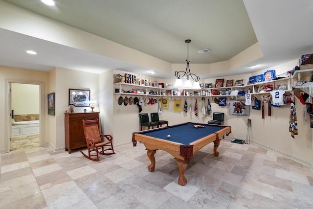 playroom featuring pool table