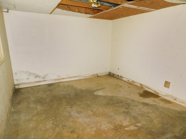 199 Caney Creek Rd, Stamping Ground, KY 40379 - empty room featuring unfinished concrete flooring
