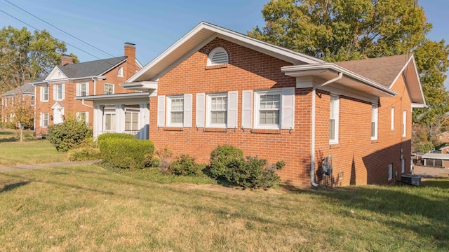 exterior space with a yard