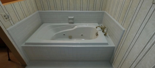 bathroom featuring a tub