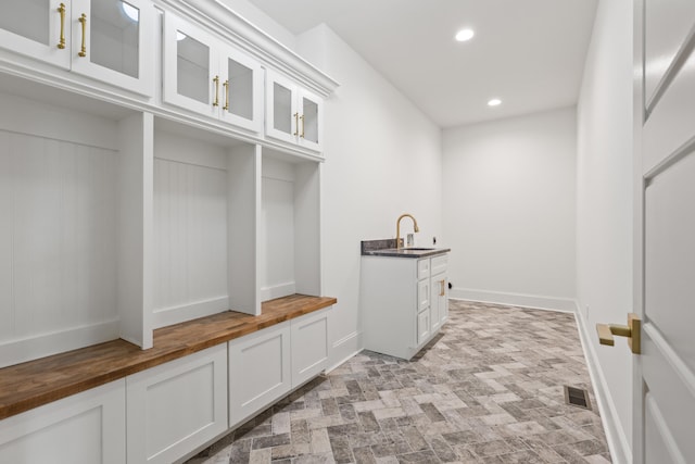 mudroom featuring sink