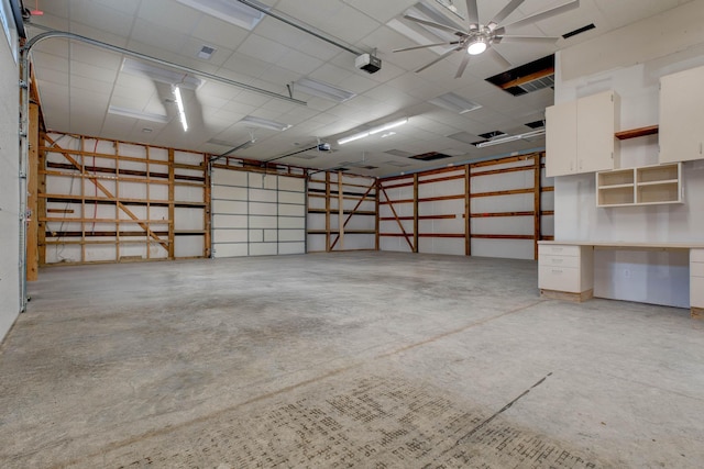 garage with ceiling fan