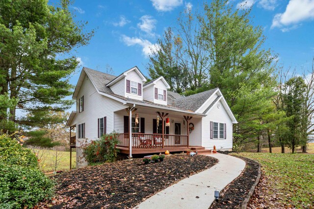 view of front of property with covered porch