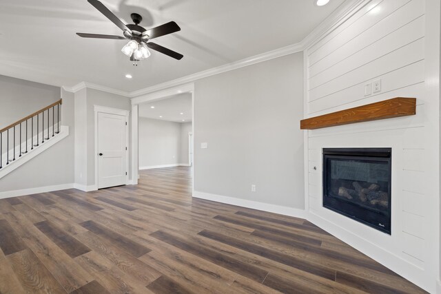 unfurnished living room featuring a ceiling fan, recessed lighting, and dark wood finished floors