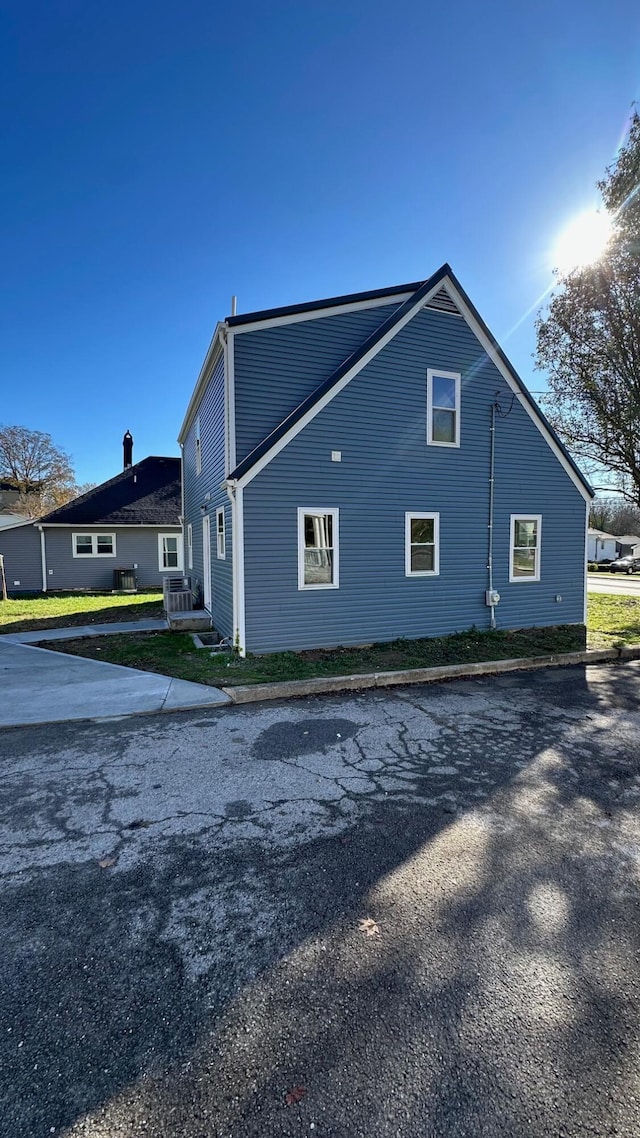 view of side of property