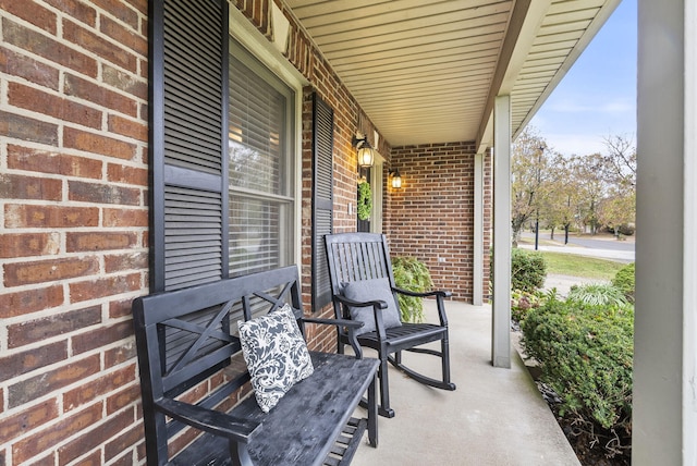 view of patio / terrace with covered porch