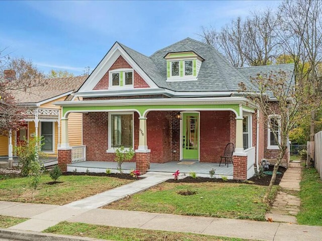 view of front of property with covered porch